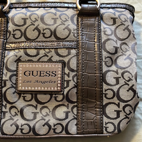 BUNDLE WITH A WALLET AND SAVE - Guess Grey Canvas Purse - Picture 3 of 12